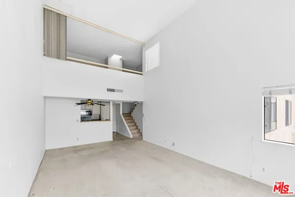 $450,000 | 1118 Valencia Street, Unit 310, Los Angeles, CA 90015