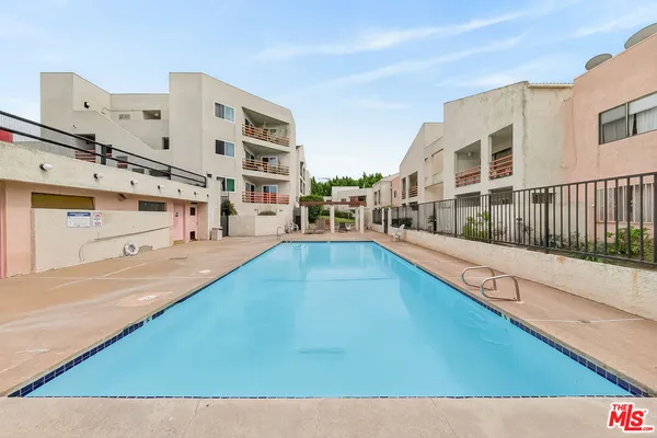 $450,000 | 1118 Valencia Street, Unit 310, Los Angeles, CA 90015