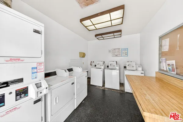 $450,000 | 1118 Valencia Street, Unit 310, Los Angeles, CA 90015