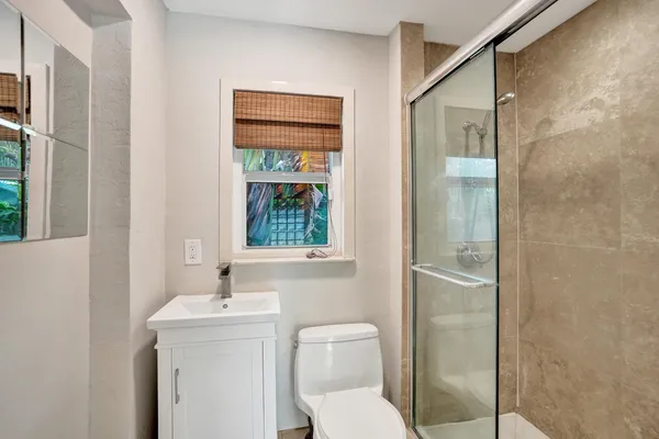 $4,850 | 1145 Northeast 12th Avenue, Fort Lauderdale, FL 33304