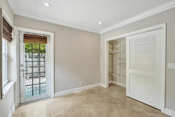 $4,850 | 1145 Northeast 12th Avenue, Fort Lauderdale, FL 33304