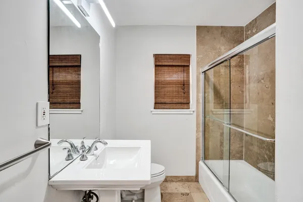 $4,850 | 1145 Northeast 12th Avenue, Fort Lauderdale, FL 33304