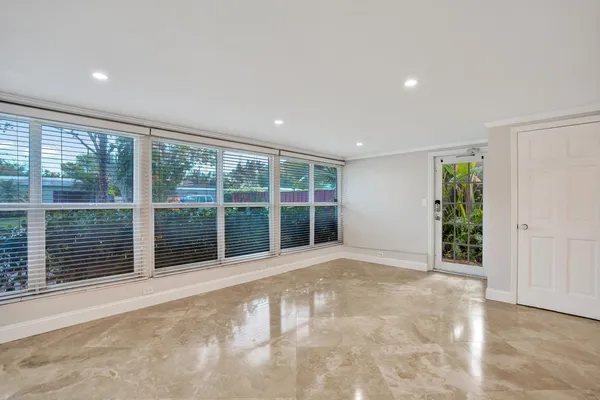 $4,850 | 1145 Northeast 12th Avenue, Fort Lauderdale, FL 33304