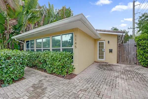 $4,850 | 1145 Northeast 12th Avenue, Fort Lauderdale, FL 33304