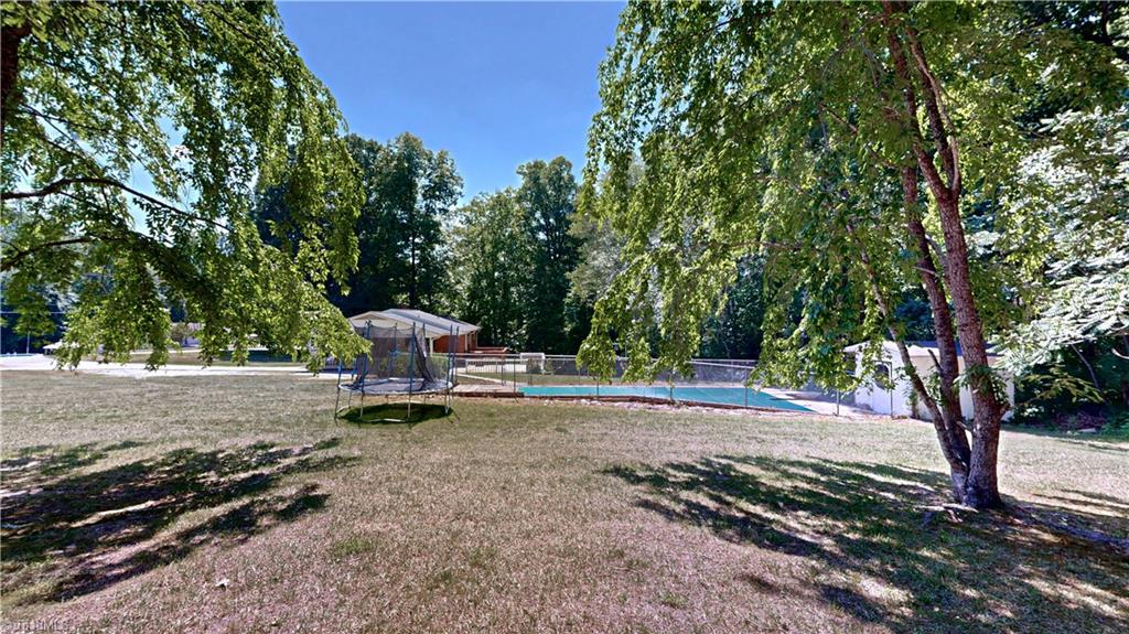 5802 Mendenhall Road Archdale, NC 27263 - Photo 36 of 37