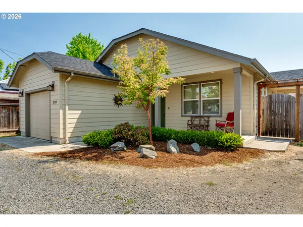 $525,000 | 1529 Charnelton Alley, Eugene, OR 97401
