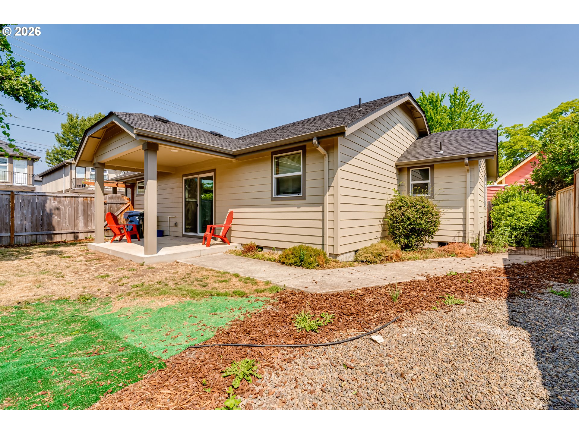 1529 Charnelton Alley Eugene, OR 97401 - Photo 34 of 35