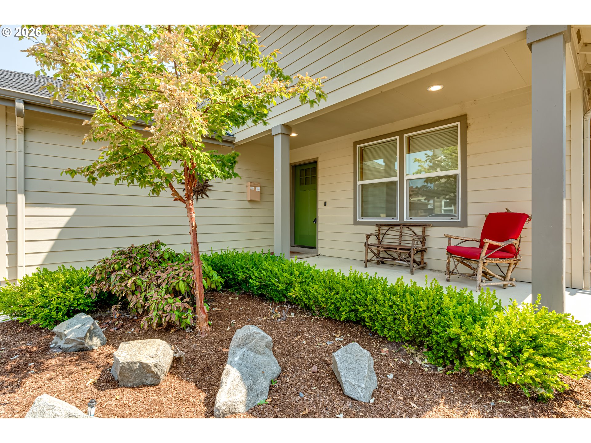 1529 Charnelton Alley Eugene, OR 97401 - Photo 4 of 35