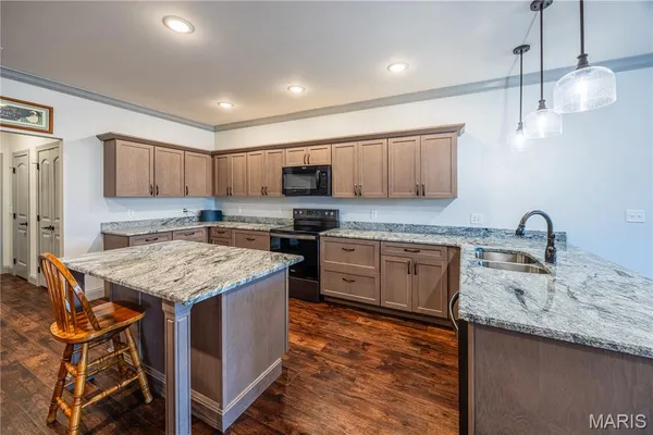 $529,000 | 1656 Warren Lake Drive, Jackson, MO 63755