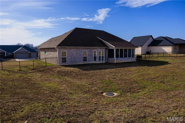 $529,000 | 1656 Warren Lake Drive, Jackson, MO 63755