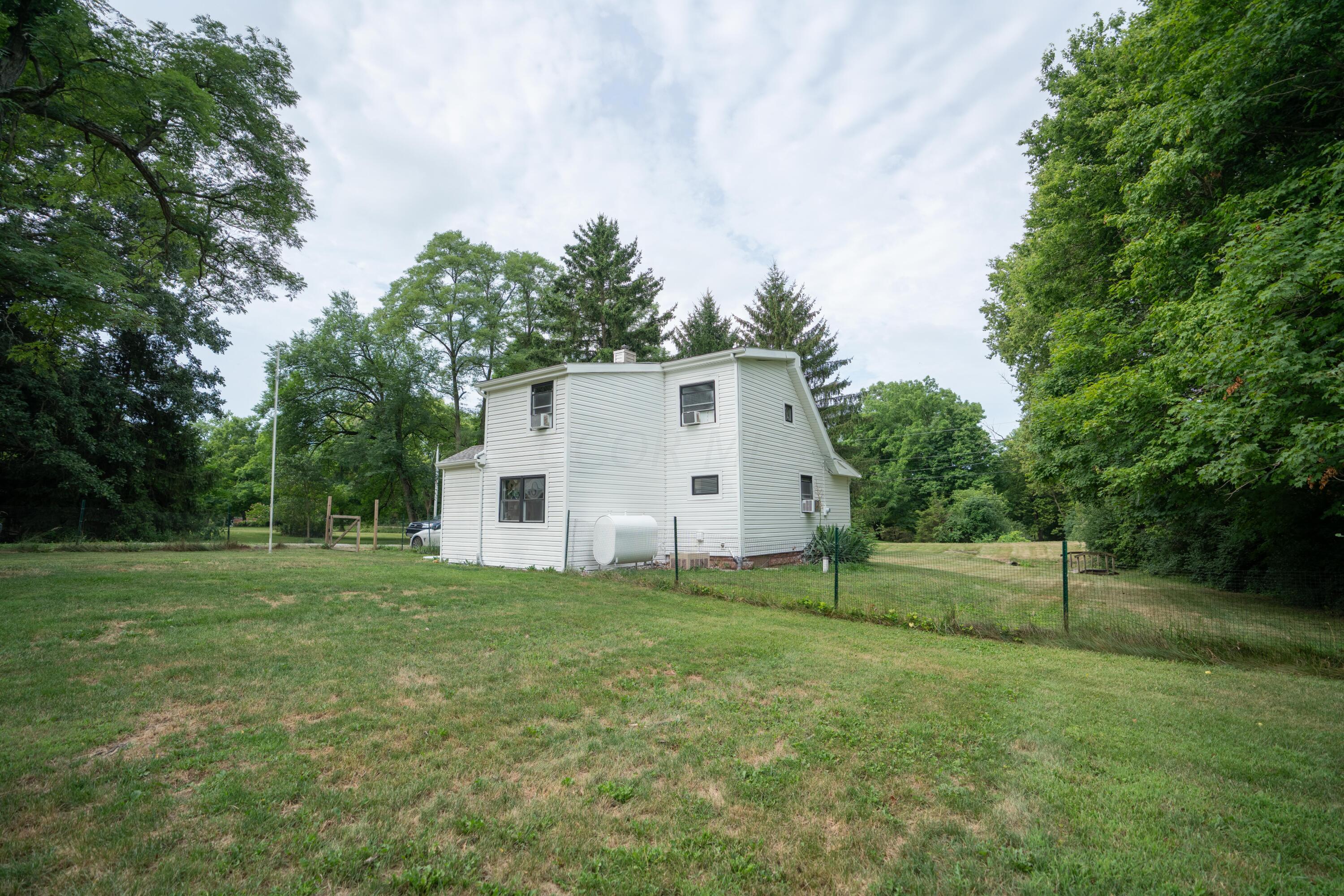2380 Gardner Road Galloway, OH 43119 - Photo 31 of 31 DSC08163-HDR