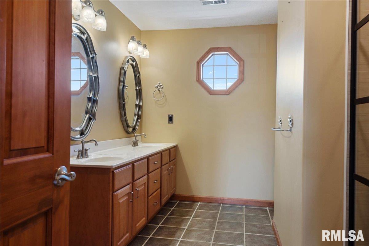 5413 Turnstone Road Springfield, IL 62711 - Photo 24 of 51