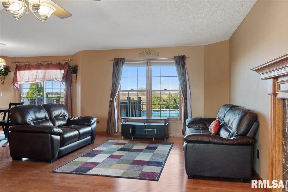 5413 Turnstone Road Springfield, IL 62711 - Photo 7 of 51