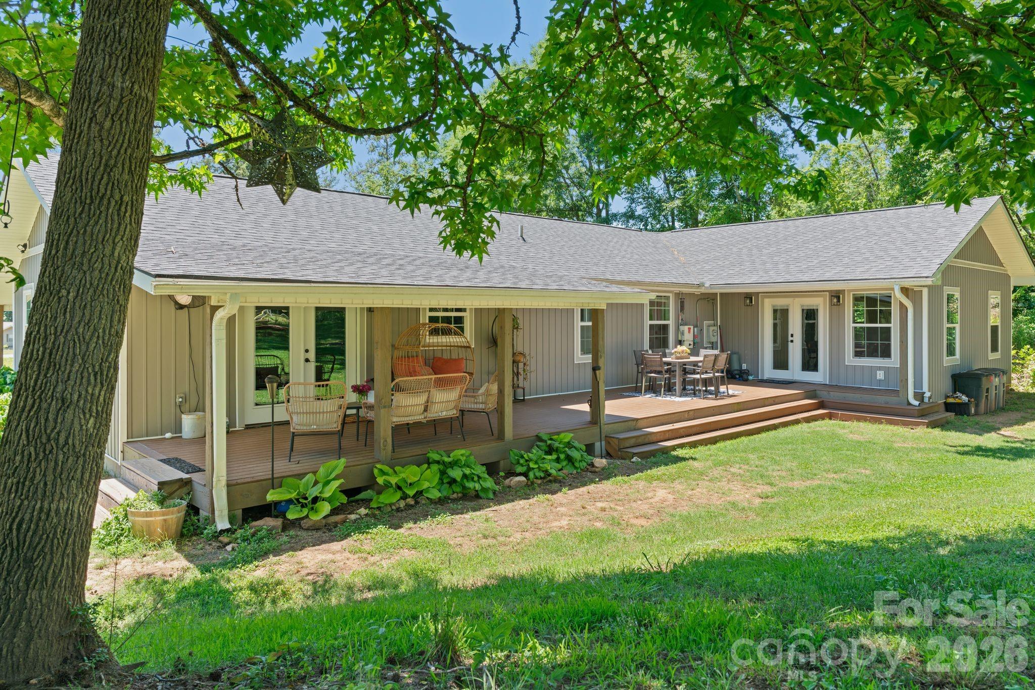 527 Floyd Blackwell Road Tryon, NC 28782 - Photo 34 of 41