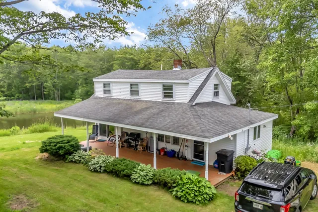$365,000 | 350 Cushing Road, Cushing, ME 04563