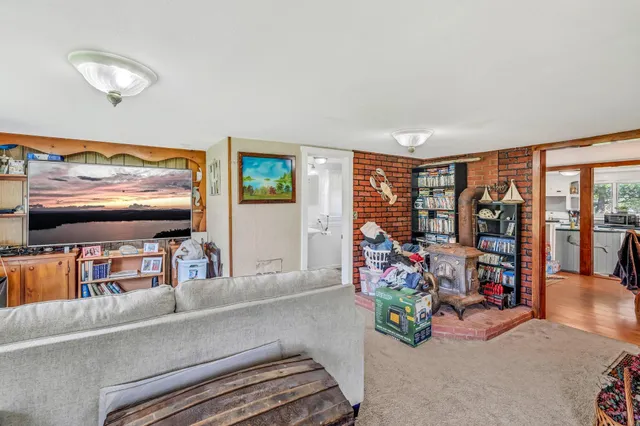 $365,000 | 350 Cushing Road, Cushing, ME 04563