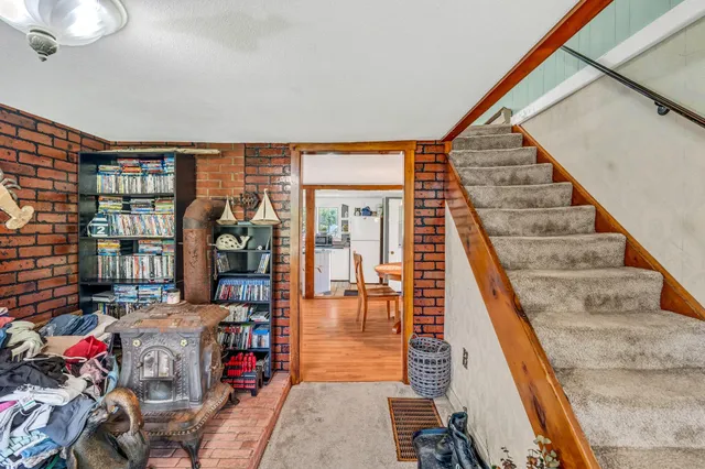 $365,000 | 350 Cushing Road, Cushing, ME 04563