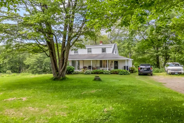 $365,000 | 350 Cushing Road, Cushing, ME 04563