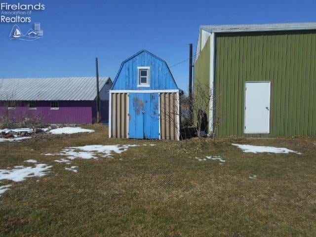 6545 Cook Road New London, OH 44851 - Photo 4 of 10 Gallery Image 4