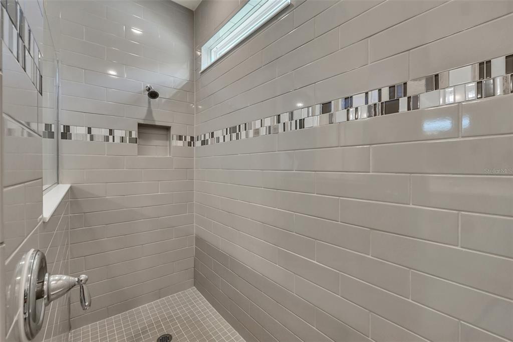 2001 Spring Shower Circle Kissimmee, FL 34744 - Photo 17 of 25 a bathroom with a shower