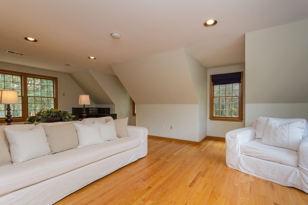 34 New Pond Road Groton, MA 01450 - Photo 11 of 25 Gallery Image 11