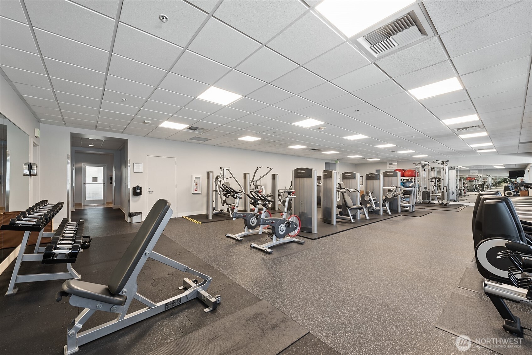 900 Lenora Street, Unit W801 Seattle, WA 98121 - Photo 21 of 36 a view of a room with gym equipment