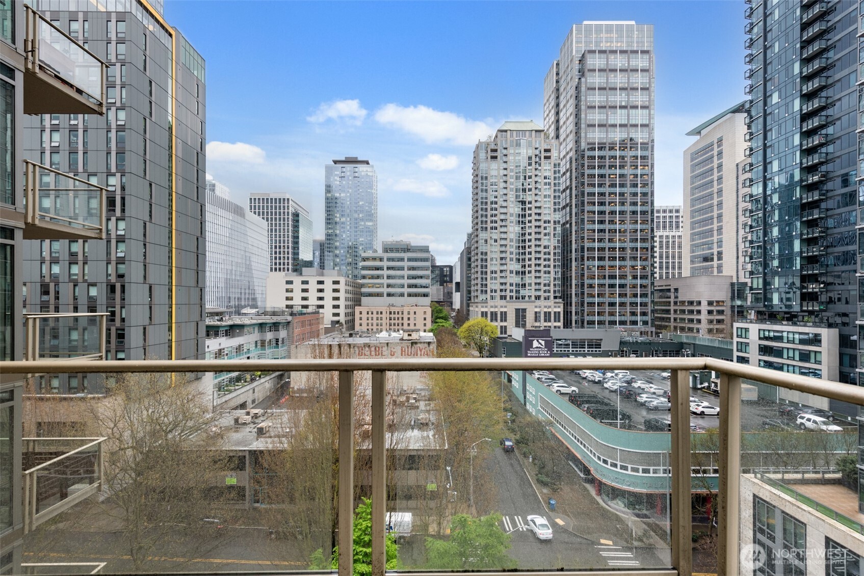 900 Lenora Street, Unit W801 Seattle, WA 98121 - Photo 6 of 36 a city view with tall buildings