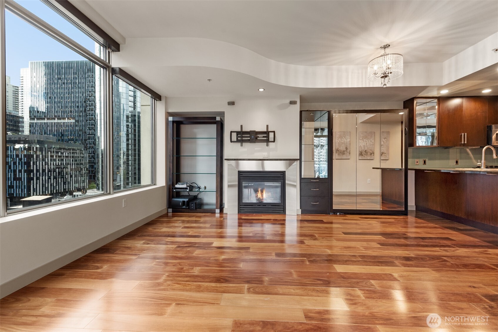 900 Lenora Street, Unit W801 Seattle, WA 98121 - Photo 7 of 36 a view of a living room