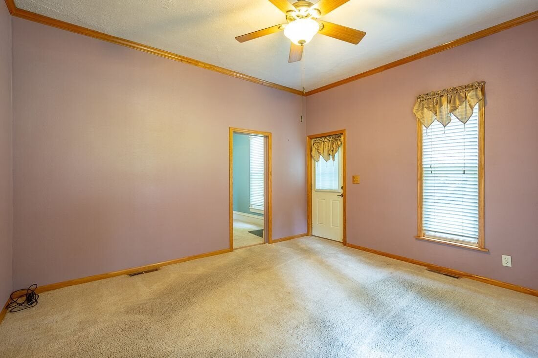 907 Sycamore Street Tipton, IA 52772 - Photo 1 of 2 Gallery Image 1