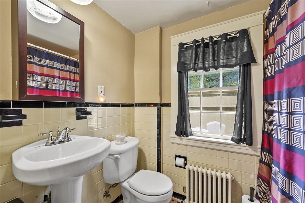 48 Appleton Road Auburn, MA 01501 - Photo 21 of 31 Gallery Image 21