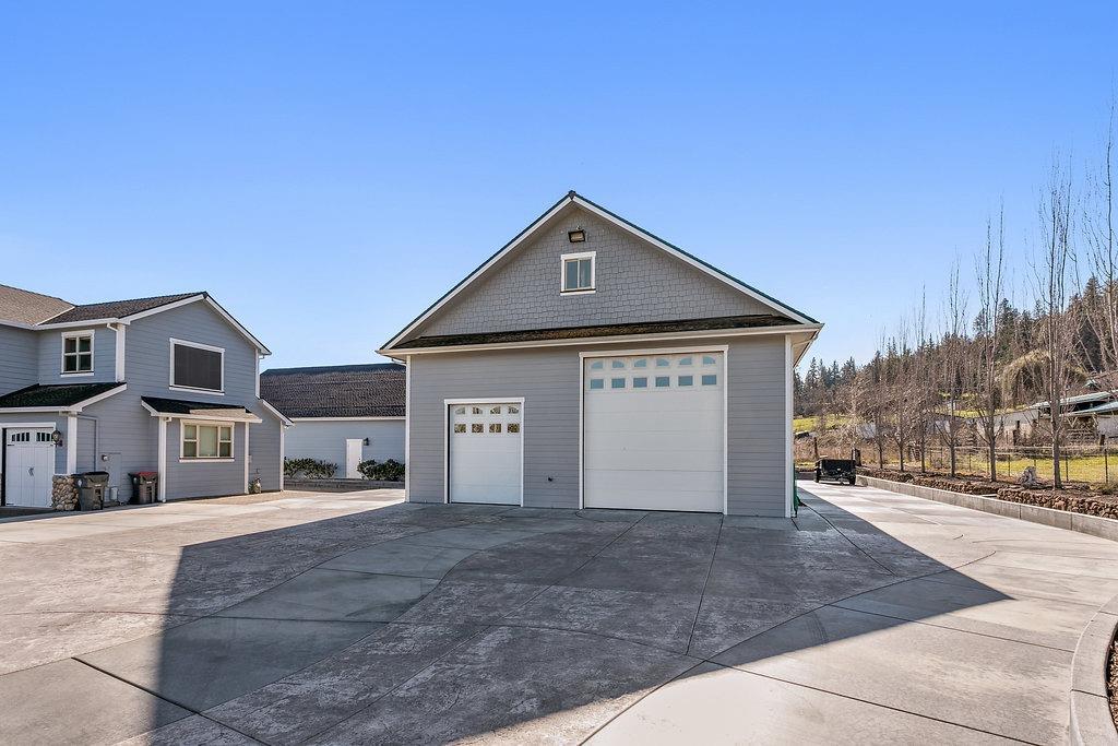 3317 Taylor Road Central Point, OR 97502 - Photo 5 of 34 Additional Photo