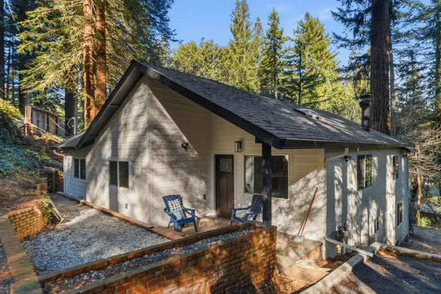$1,189,000 | 831 Hillcrest Drive, Felton, CA 95018