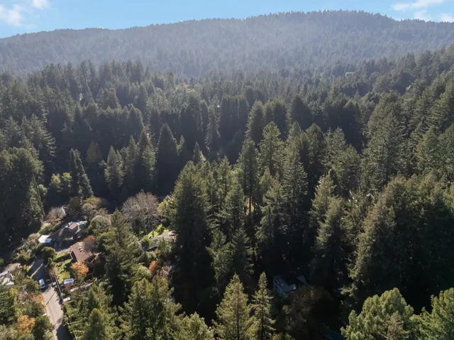 $1,199,000 | 831 Hillcrest Drive, Felton, CA 95018