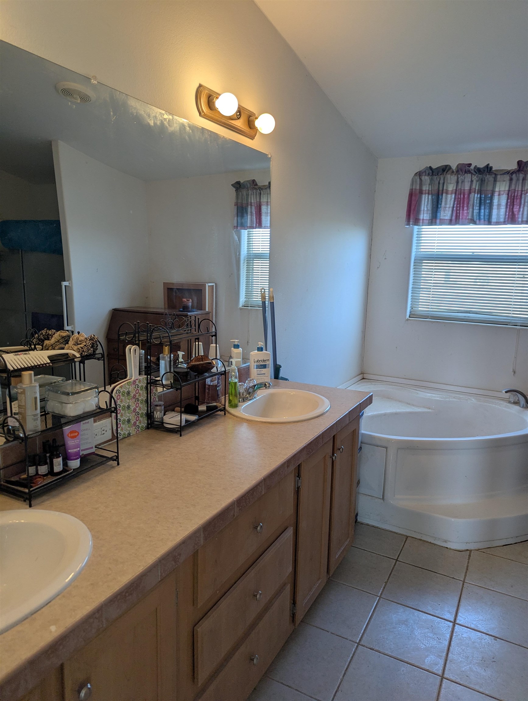 1119 2100th Road Delta, CO 81416 - Photo 8 of 13 Gallery Image 8