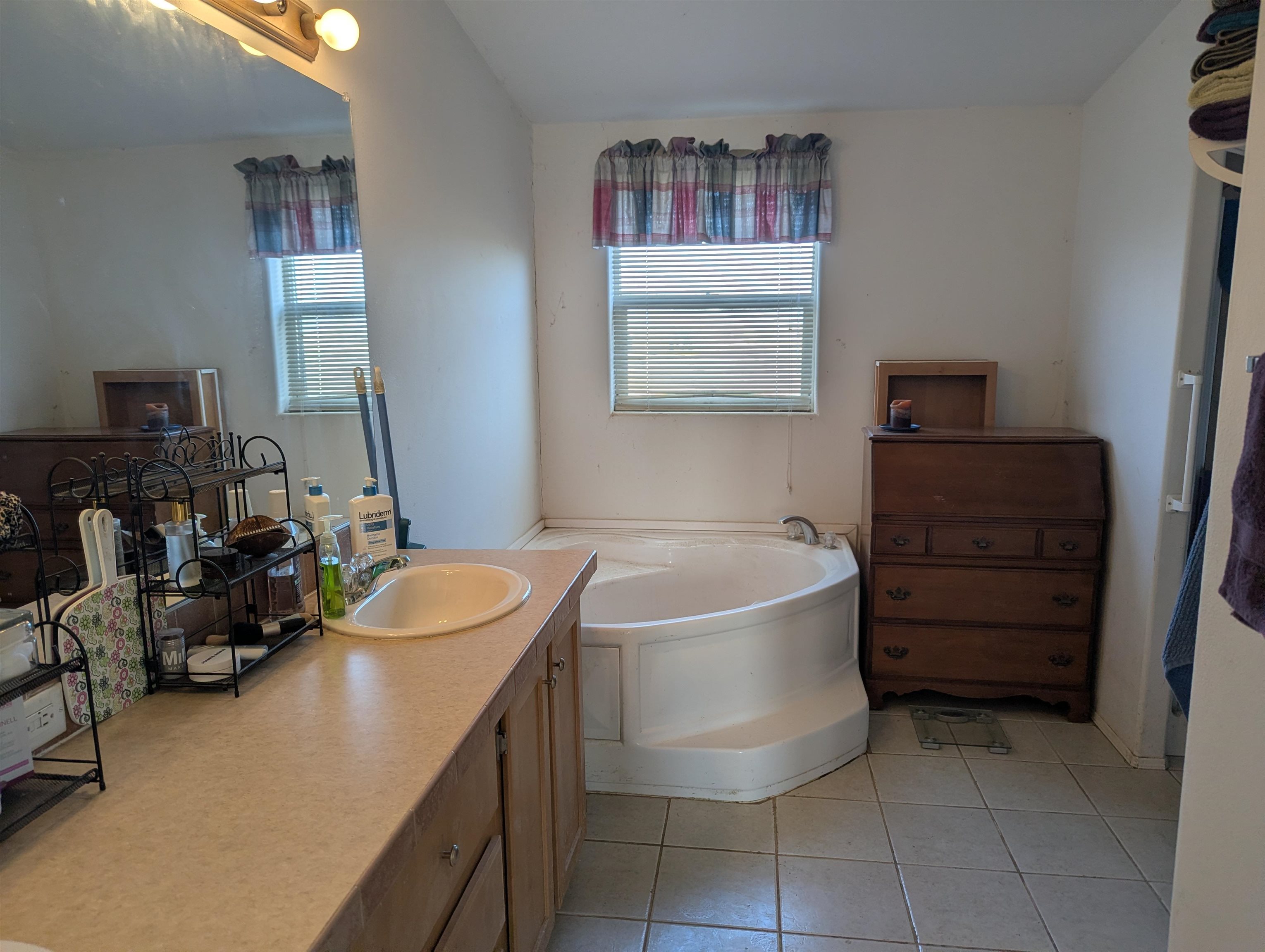 1119 2100th Road Delta, CO 81416 - Photo 9 of 13 Gallery Image 9