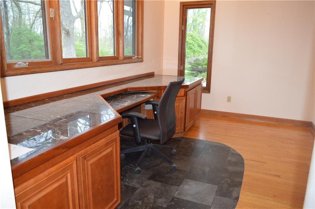 3475 Moorefield Road Springfield, OH 45502 - Photo 8 of 37