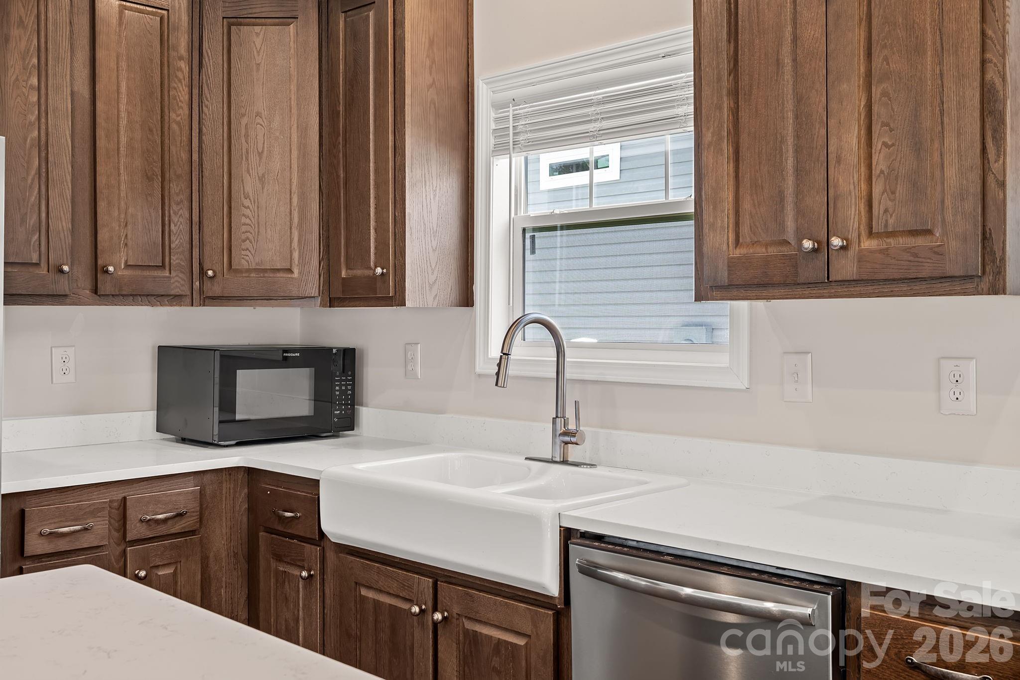 124 Bellamy Road Asheville, NC 28806 - Photo 7 of 23