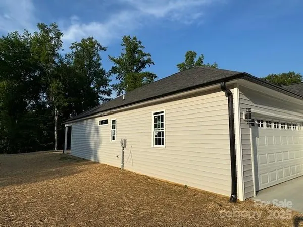 $335,000 | 209 Eagles Landing, Morganton, NC 28655