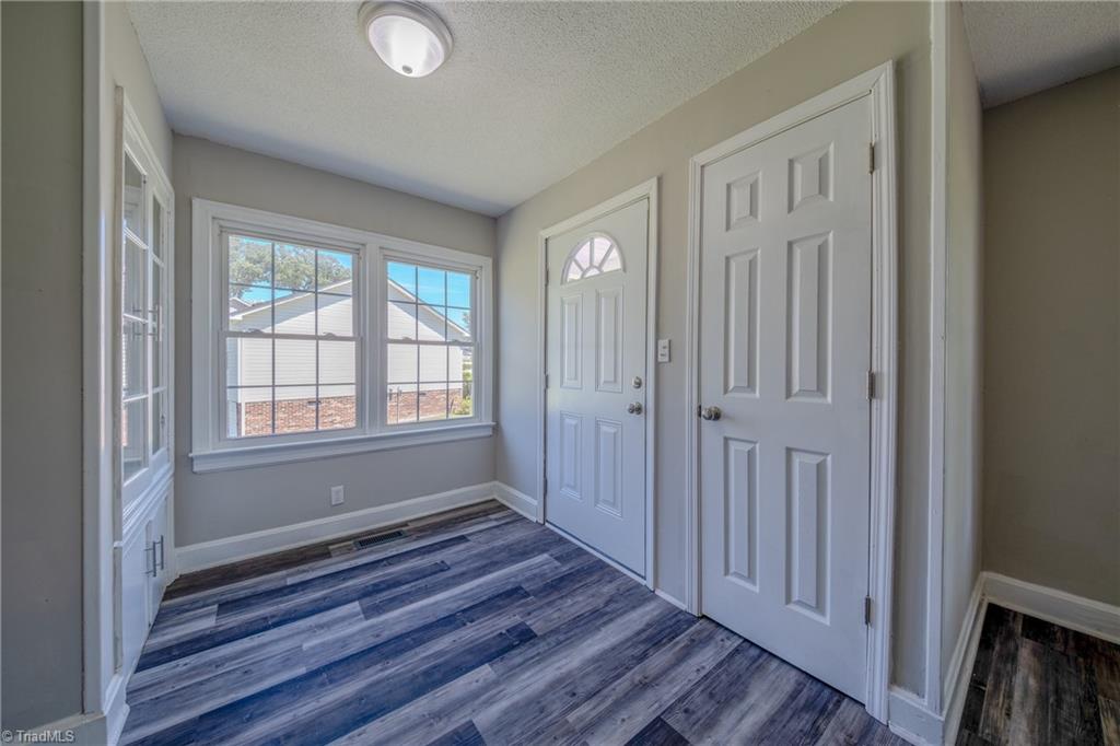 307 Aldridge Road Archdale, NC 27263 - Photo 6 of 30 Gallery Image 6