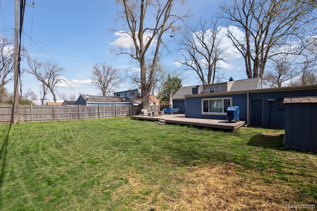 21949 Middlebelt Road Farmington Hills, MI 48336 - Photo 40 of 42