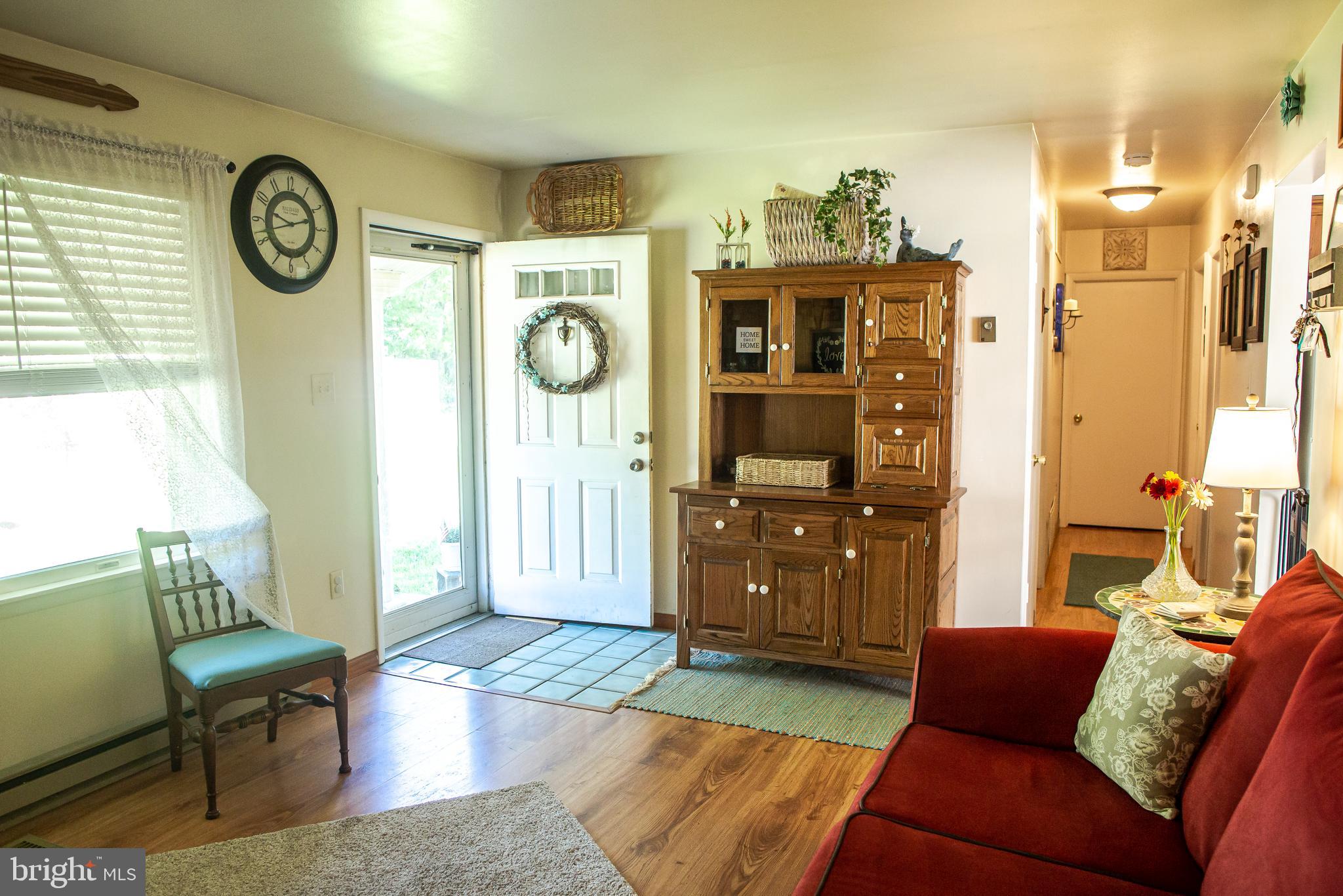 450 Uniontown Road Westminster, MD 21158 - Photo 5 of 35 Plenty of Light