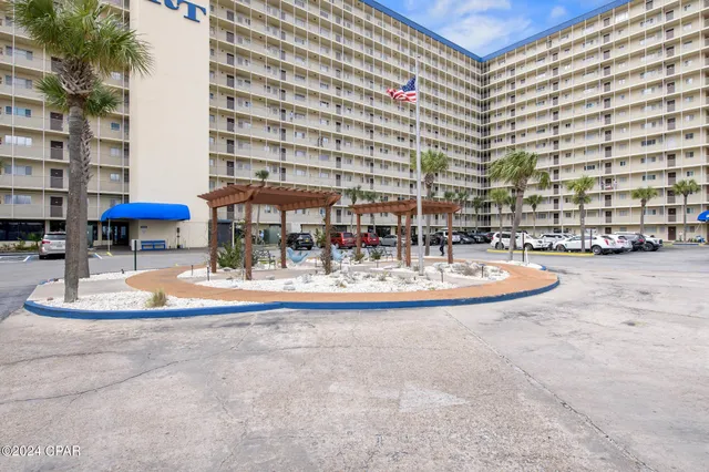 $450,000 | 5801 Thomas Drive, Unit 1119, Panama City Beach, FL 32408