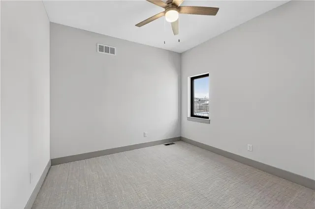 $599,950 | 2704 Northeast Amanda Lane, Blue Springs, MO 64029