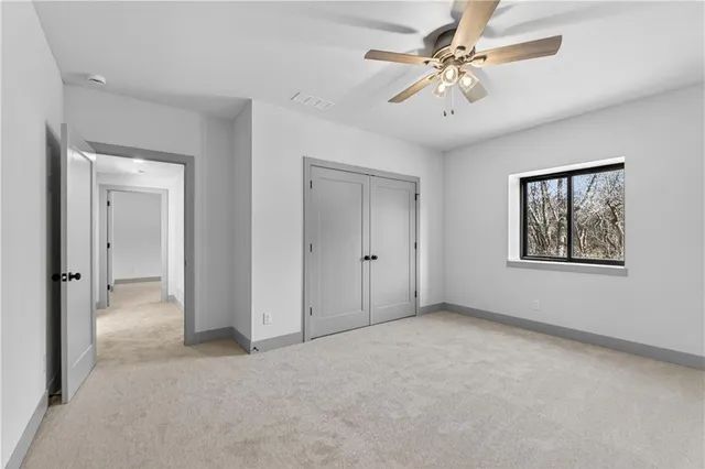 $599,950 | 2704 Northeast Amanda Lane, Blue Springs, MO 64029