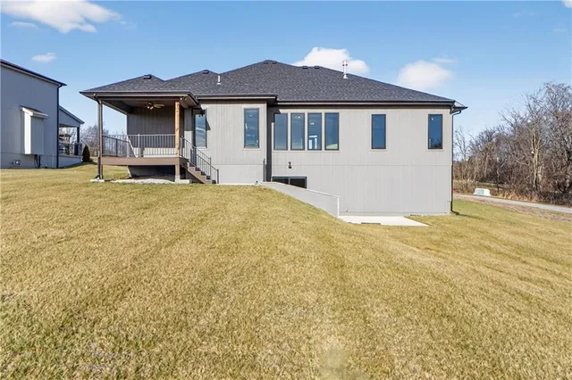 $599,950 | 2704 Northeast Amanda Lane, Blue Springs, MO 64029