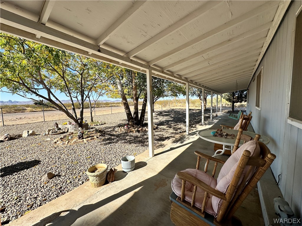 404 South Verde Road Golden Valley, AZ 86413 - Photo 23 of 59 Gallery Image 23