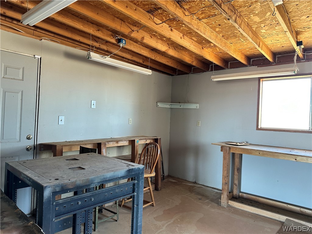 404 South Verde Road Golden Valley, AZ 86413 - Photo 57 of 59 Gallery Image 57