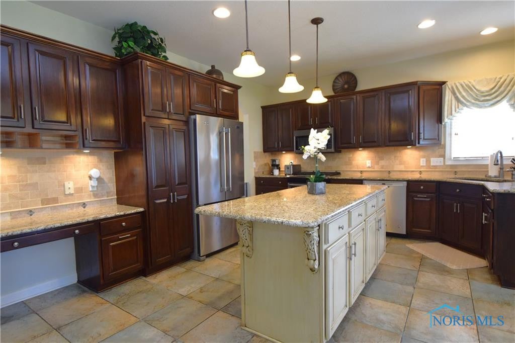 2565 Spruce Loop Road Sylvania, OH 43560 - Photo 19 of 50 Gallery Image 19