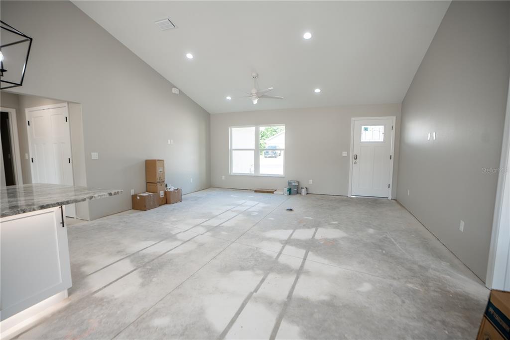 6595 Southwest 179th Ct Road Dunnellon, FL 34432 - Photo 9 of 42
