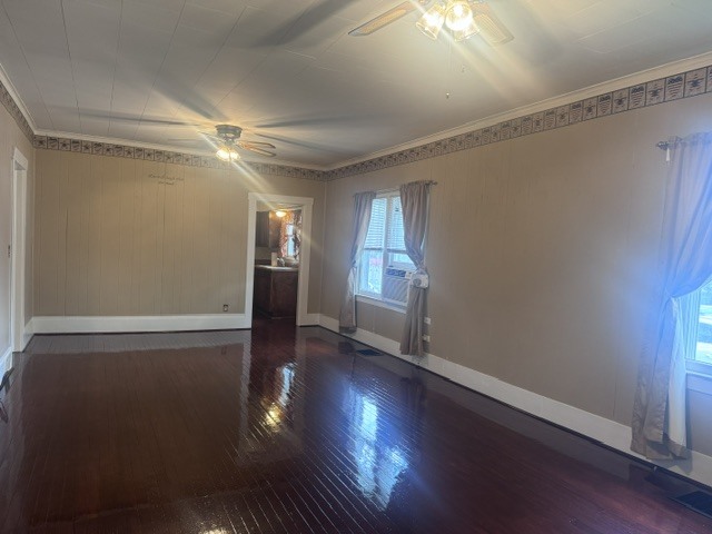 511 Lawrence Street Benton, IL 62812 - Photo 7 of 9